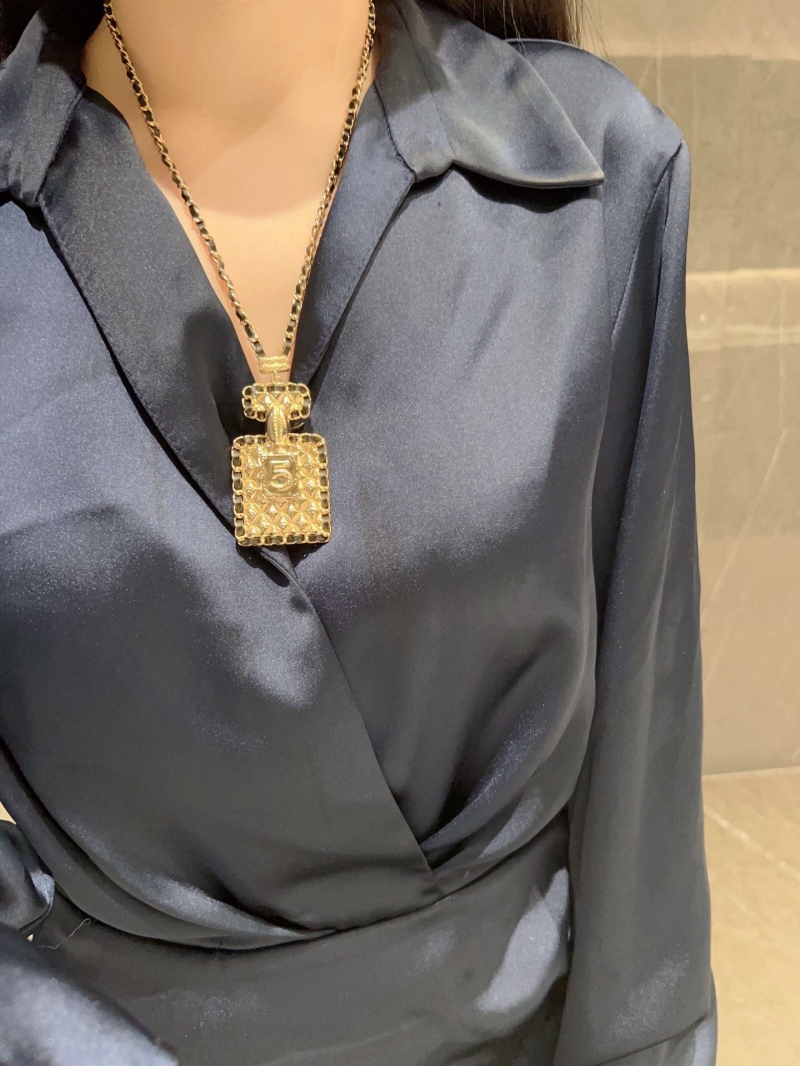 Ch**el necklaces